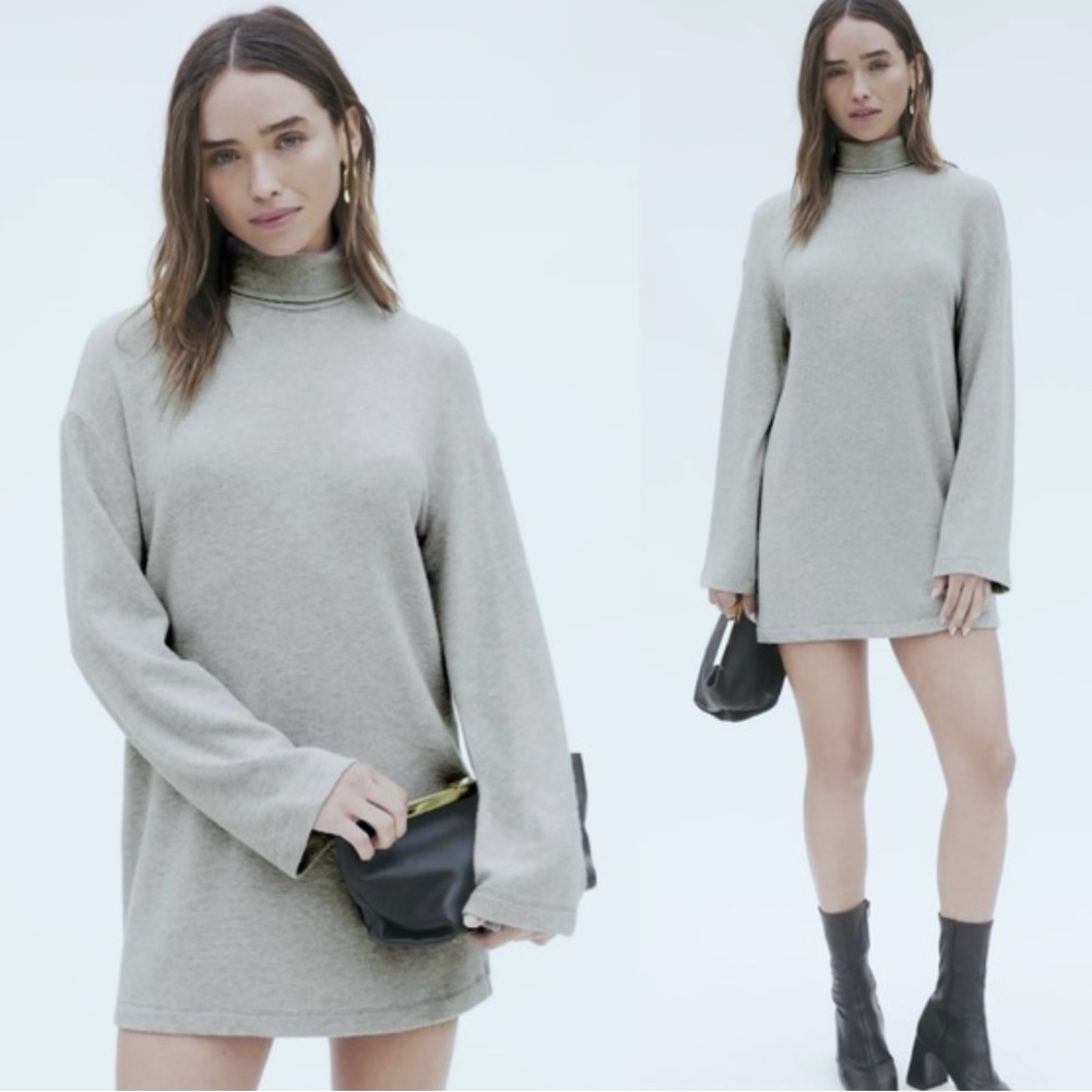 Reformation Grey Turtleneck Sweater Dress Size XS Apsen‎ Long Flare Sleeves Knit